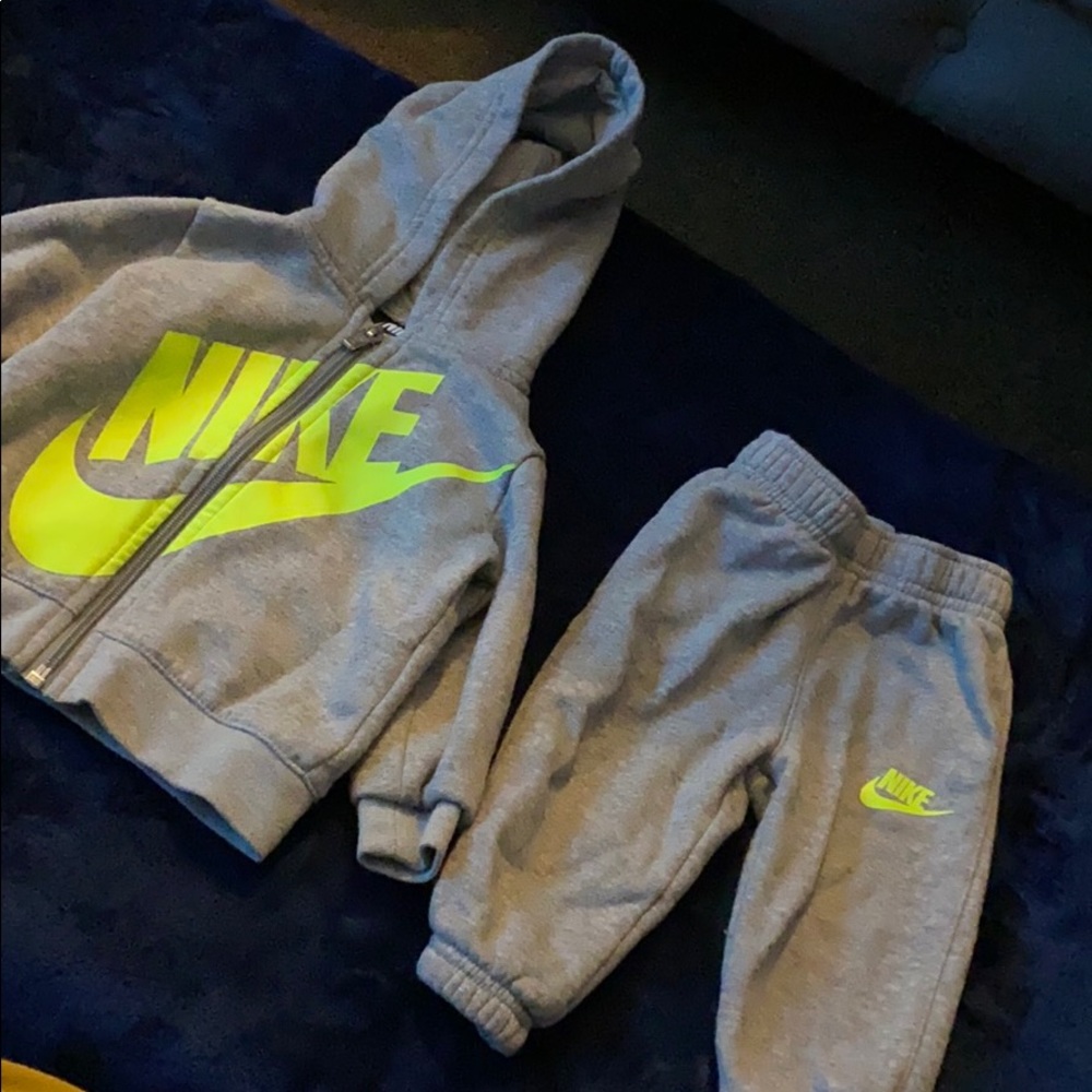 Nike clothes